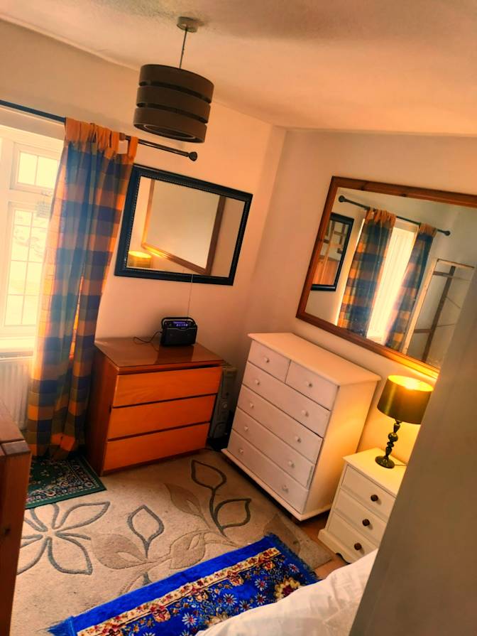 Photo of Anheshiloh's room