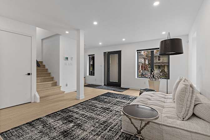 Alexia Economakis's room