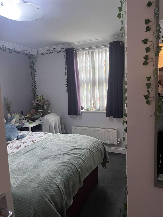 Photo of Natalie Pierce's room