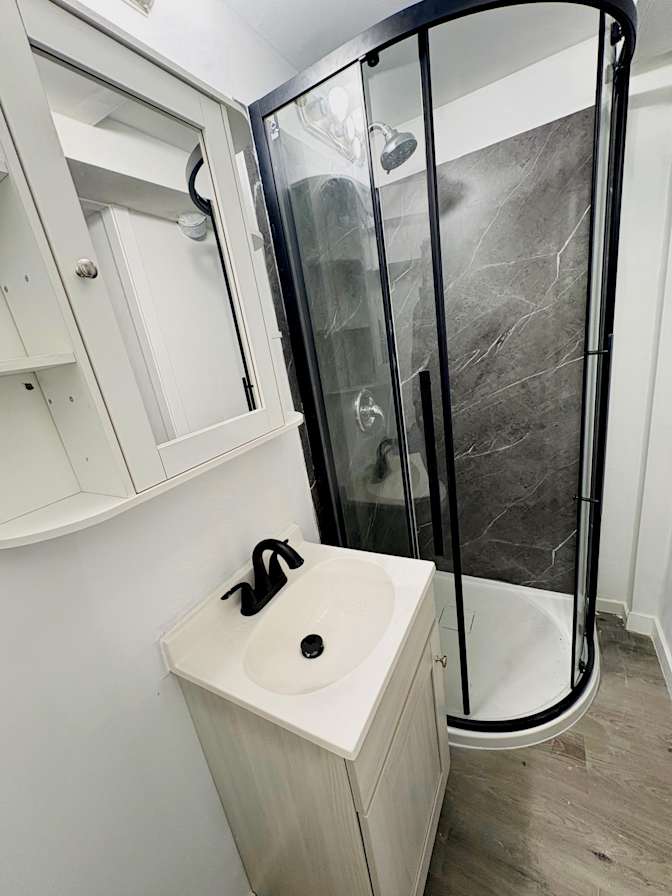 Photo of emmanuel's room