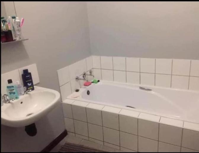 Photo of Kemoratile's room