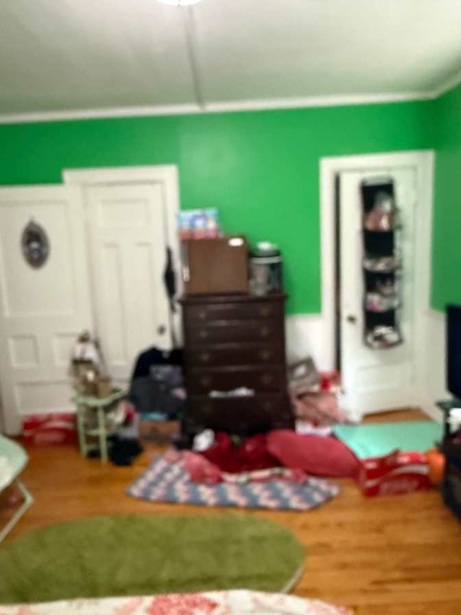 Robert Perault's room