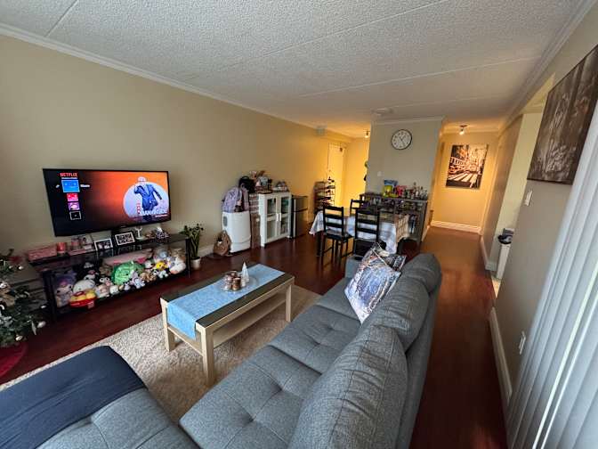 Eisen Jamison's room