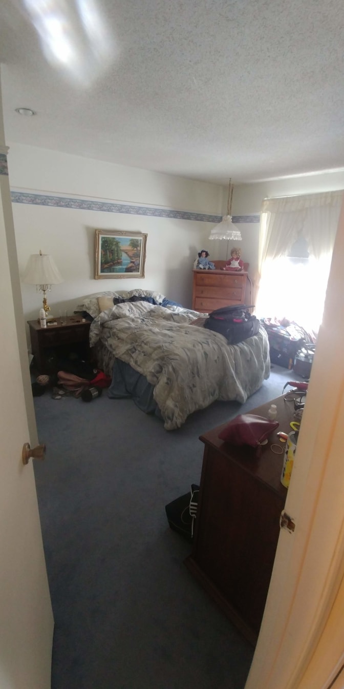Photo of Kaitlyn's room