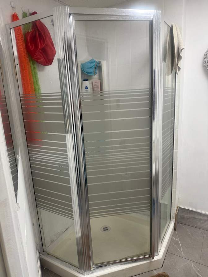 Anita  goorcharan's room