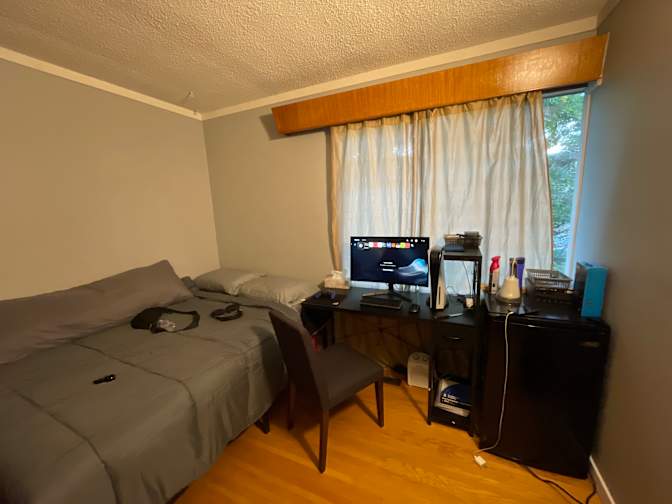 Photo of Scona's room