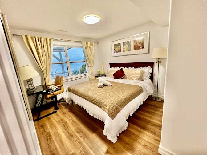 Xiaoye ( Zoe)'s room