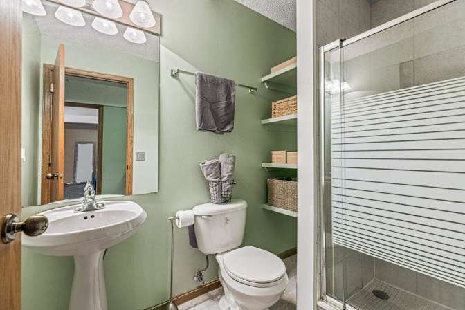 Canmore Rental's room