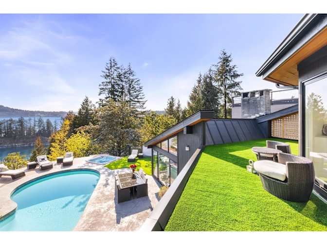 Brittany Michalchuk's room