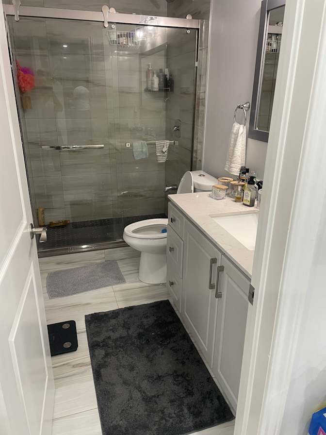 Emily jade Leblanc's room