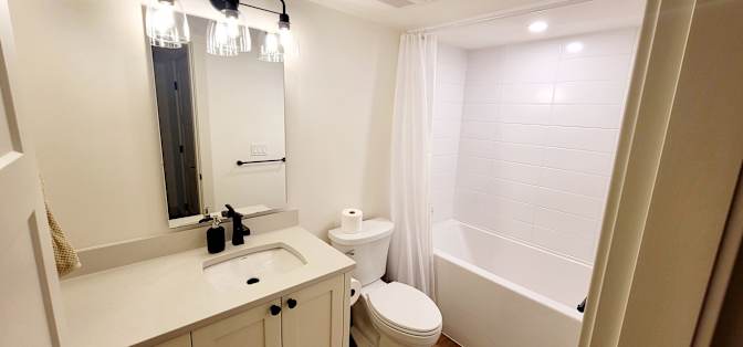 Photo of Saba Mall's room