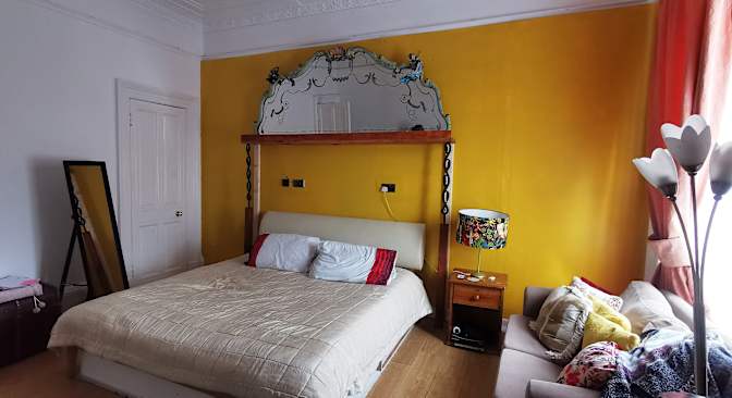 Photo of Rod's room
