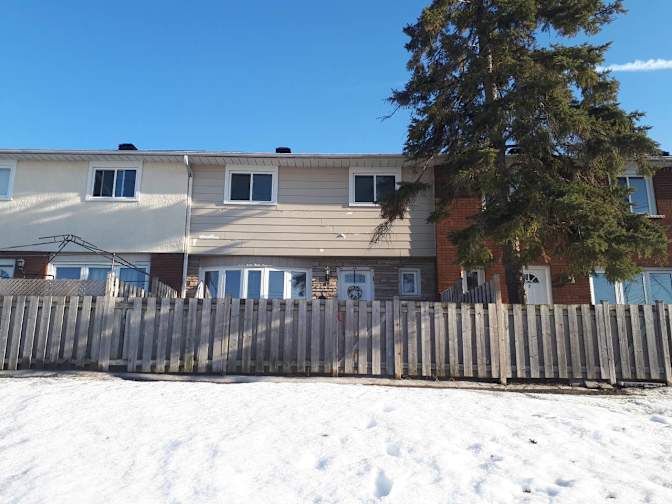 Julia A Taylor's room