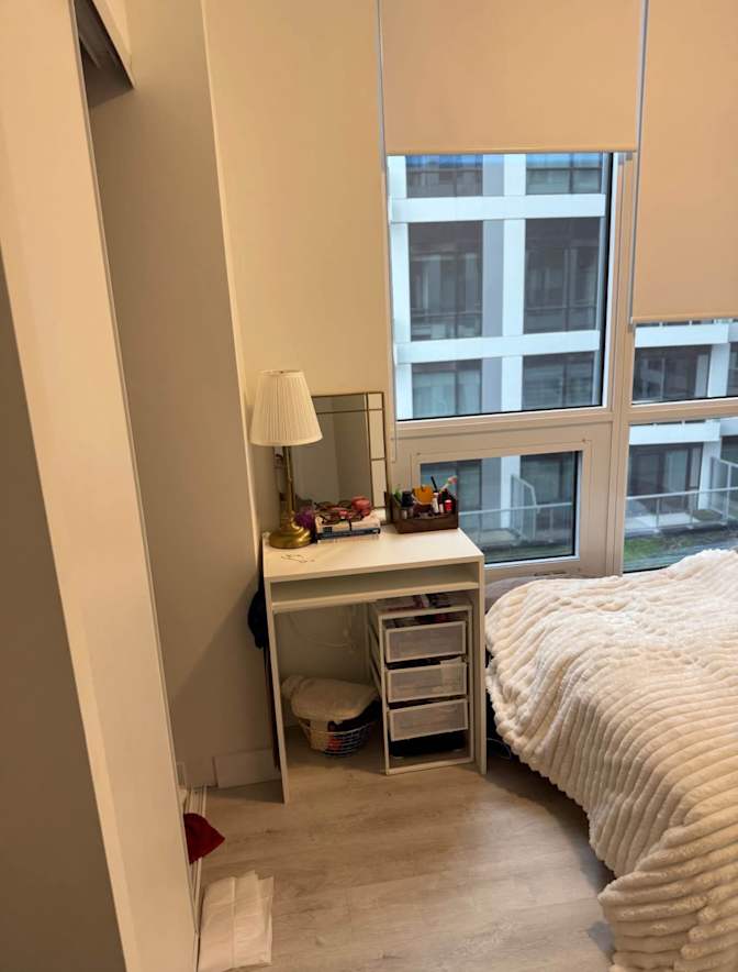 Spinder Raina's room