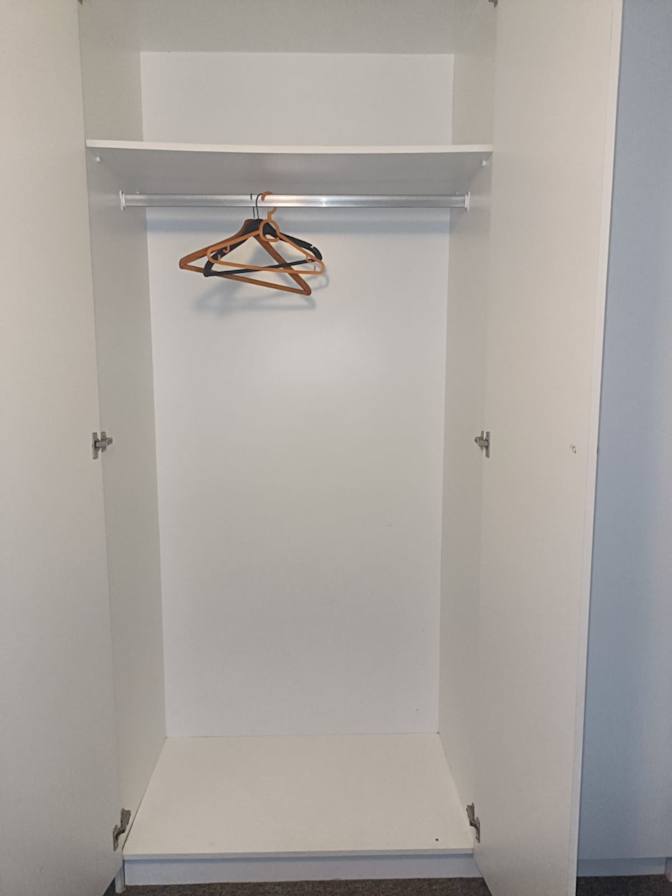 Photo of V HENDRICKS's room