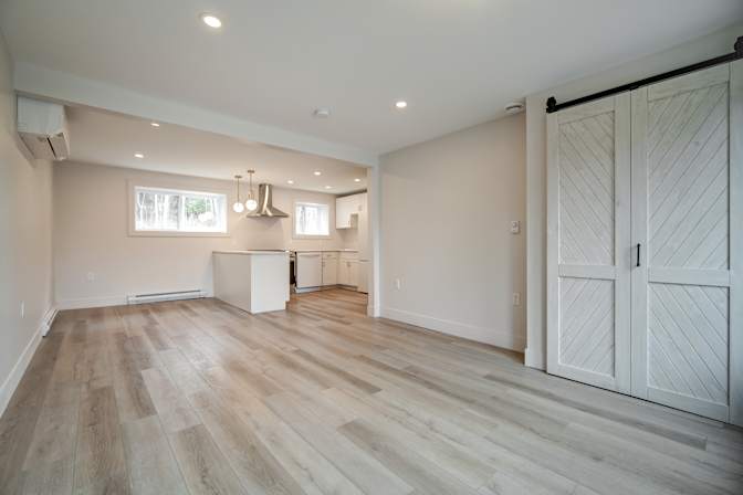 Stephanie Burnett-Newman's room