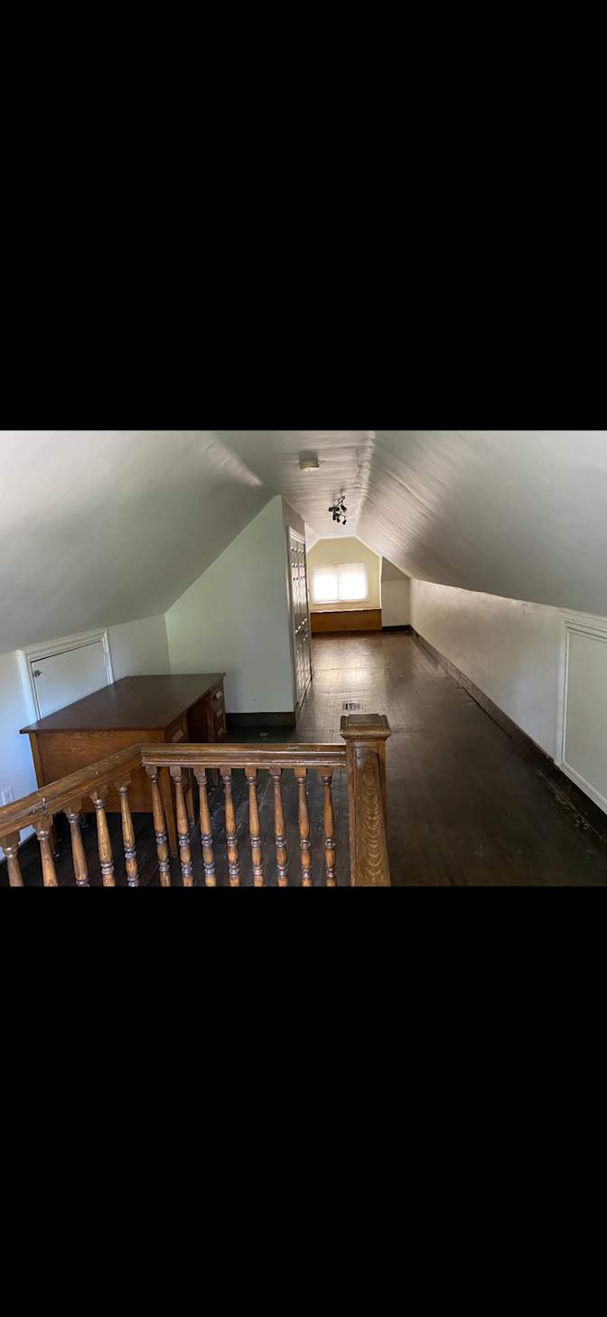 Photo of Julia's room