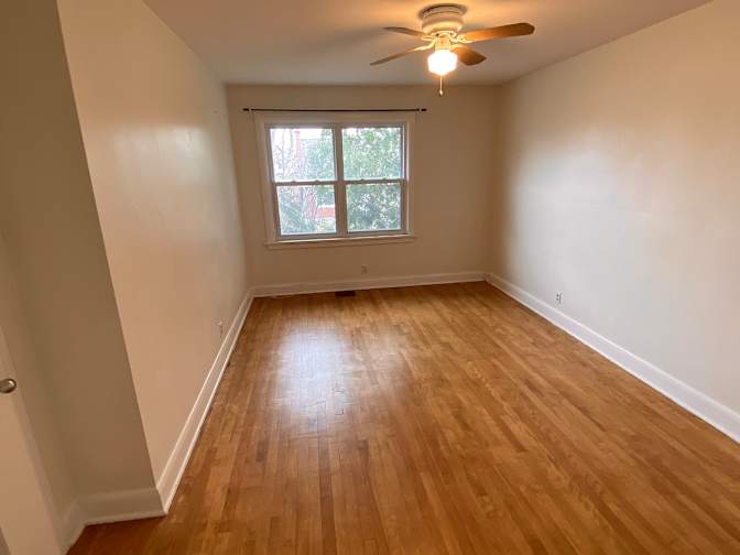 Photo of Experimental Farm's room