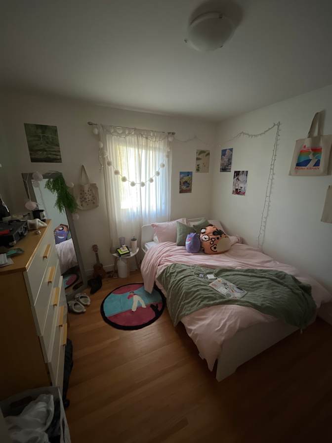Photo of Elena's room