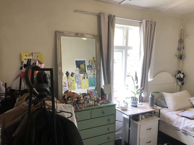 Photo of Nicola's room