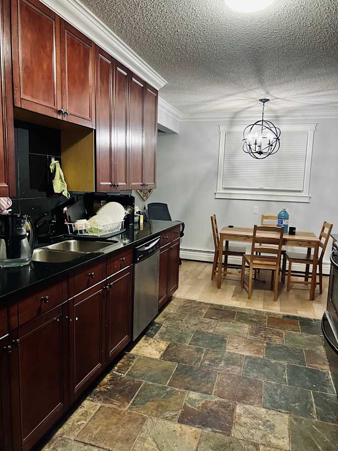 Sehrish Pretty's room