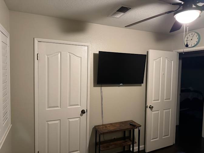 Photo of Kayla's room