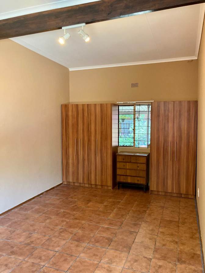 Photo of Jos Milne's room