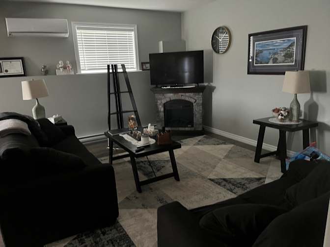 Gloria Hayman's room