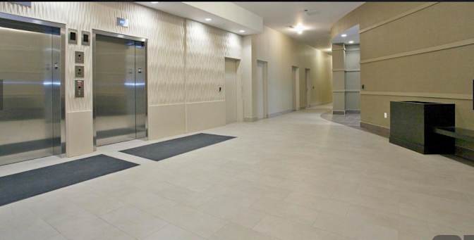 Cozy Cristine's Shared Condo's room