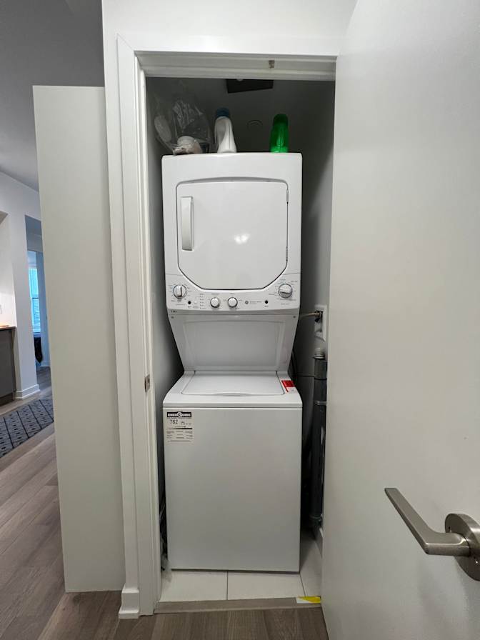 Photo of Sarah abouchaar's room