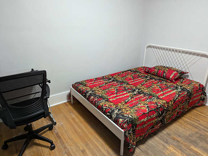 Photo of Feesha's room