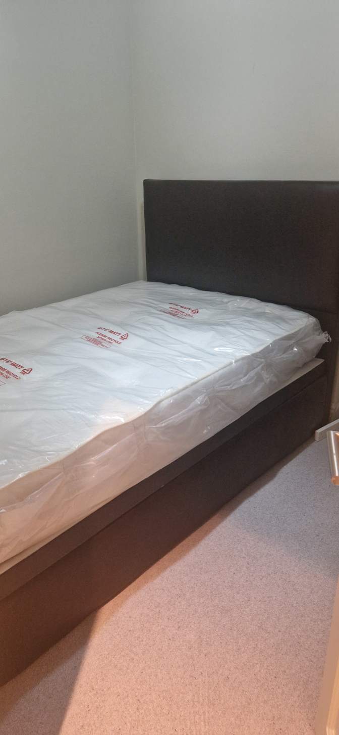 Photo of Keiron A's room