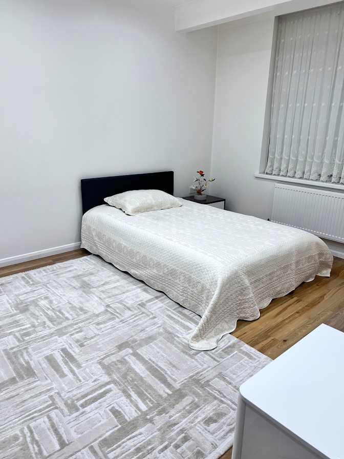 Photo of Cem's room