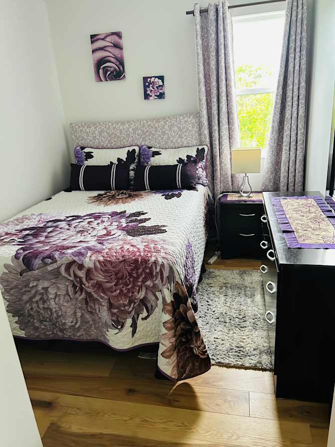 Tanya Scarlett's room