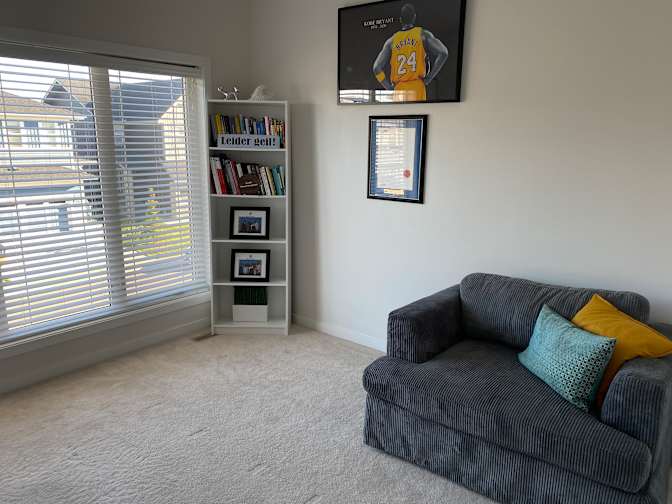 Tendi Mwarewangepo's room