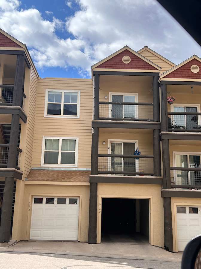 Private room to rent in share house Glenwood Spring...