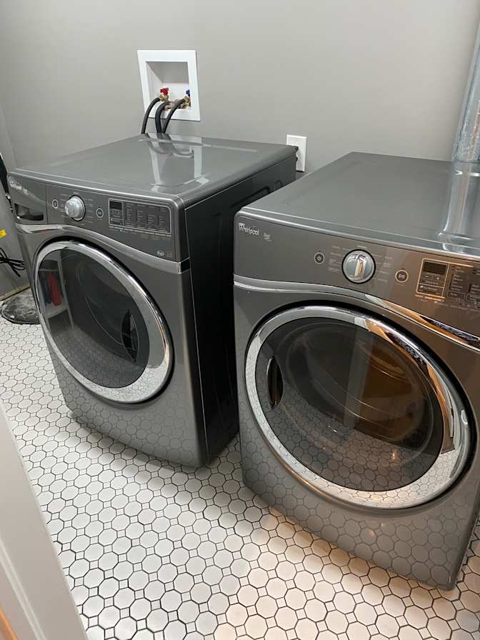 Kenisha Richards's room