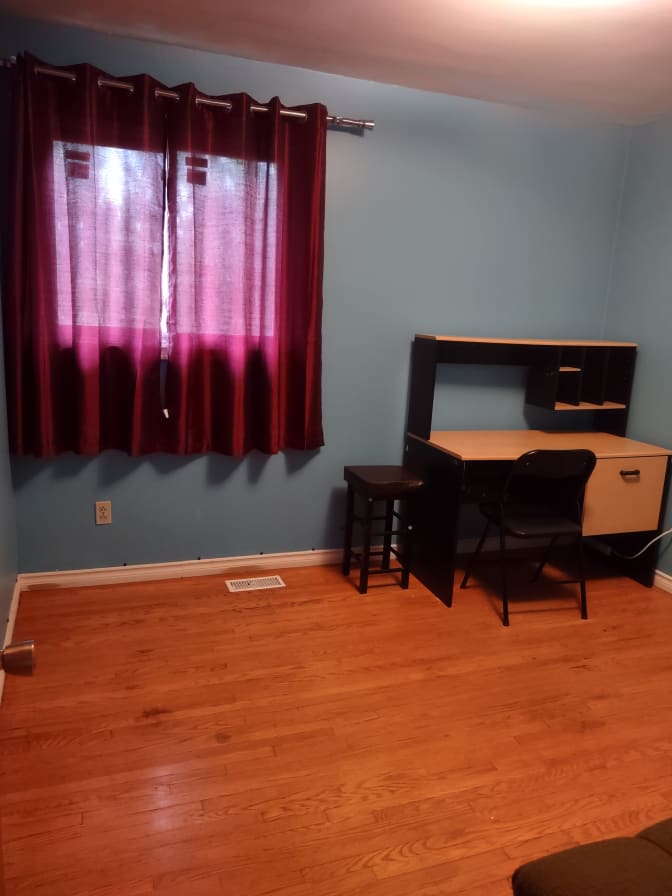 Siby Alexander's room