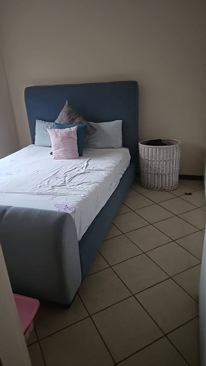 Photo of Nicole's room