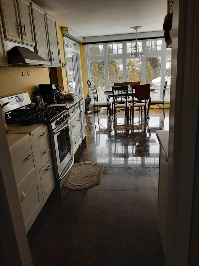 David Leblanc.'s room