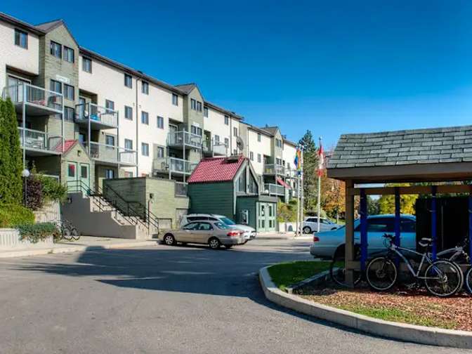 Christine Issa's room