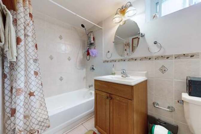 Photo of Maureen Segre's room