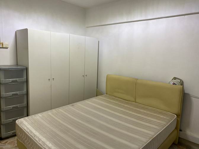 Photo of RAY's room