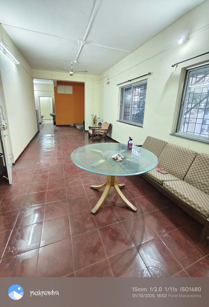 Photo of Royan Raj Laxman's room
