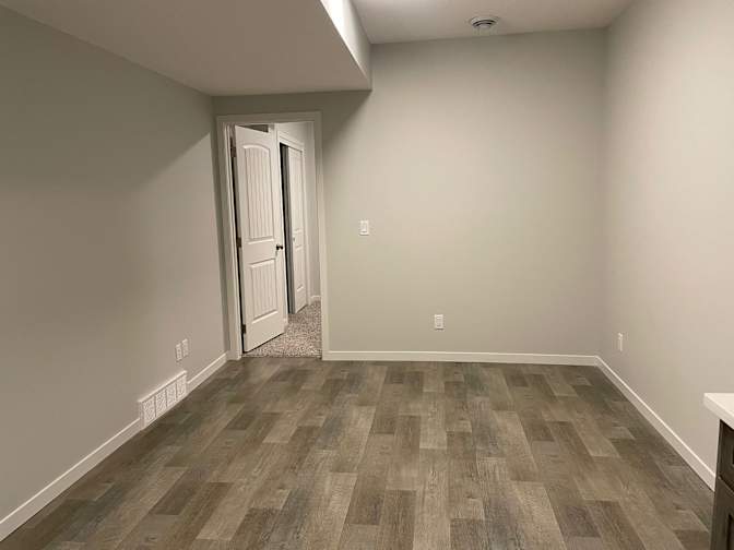 Hinal Thakkar's room