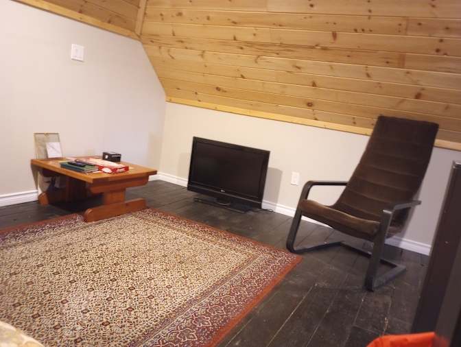 Photo of Ken's room