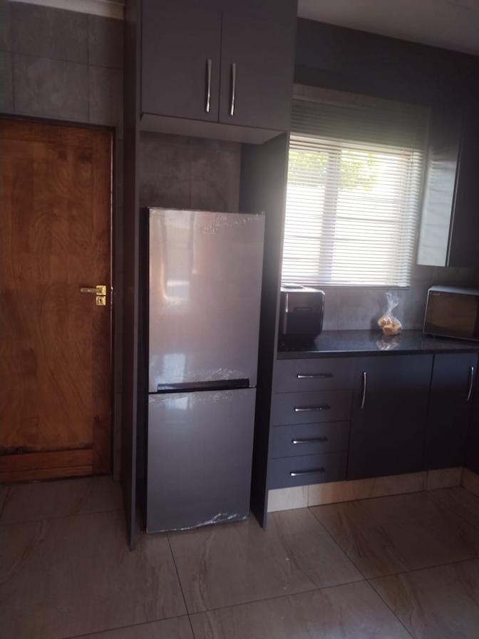 Photo of Dimakatso's room