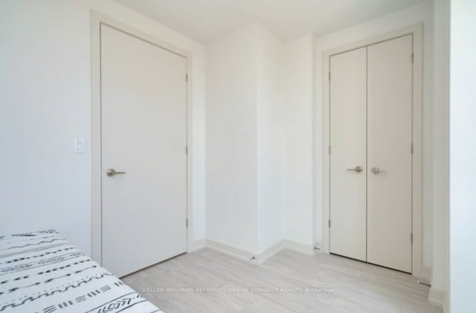 Kumar mahalingam's room