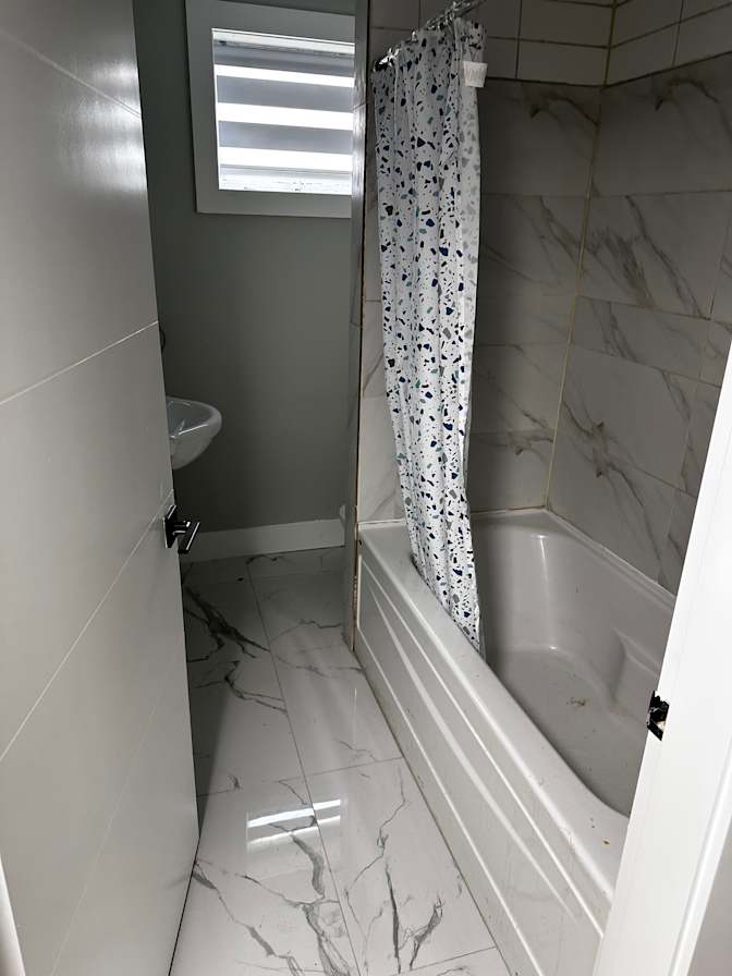 Brandon Kahima's room