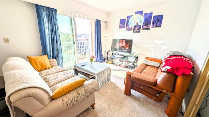 Alvaro Martinez's room